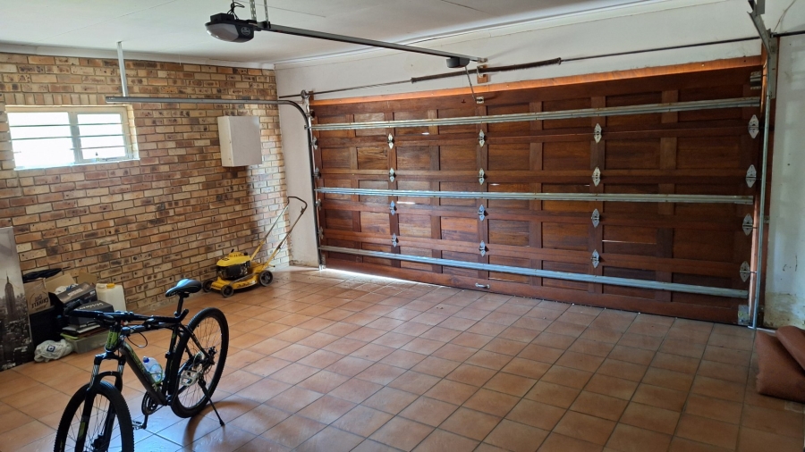 3 Bedroom Property for Sale in Potchefstroom South North West